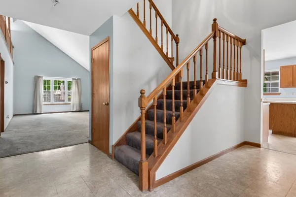 Property Slideshow image 3 of 34 | 20937 w orange blossom ln, Plainfield, IL, 60544