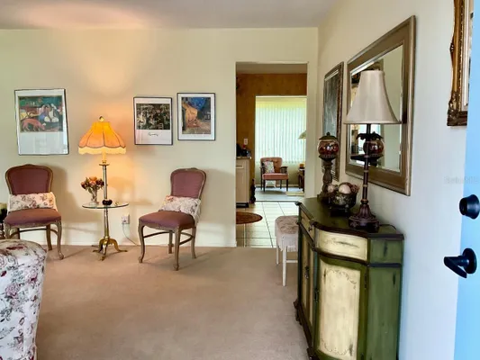 Property Slideshow image 2 of 38 | 3807 99th ter, Pinellas Park, FL, 33782