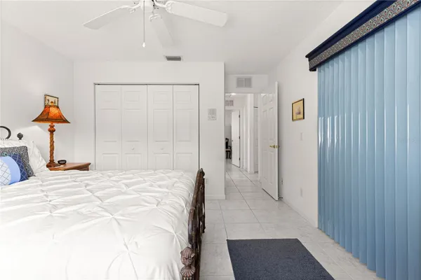 Property Slideshow image 3 of 53 | 5292 nw 19th pl, Ocala, FL, 34482