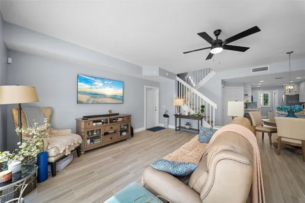 Property Slideshow image 3 of 71 | 7668 bergamo ave, Sarasota, FL, 34238