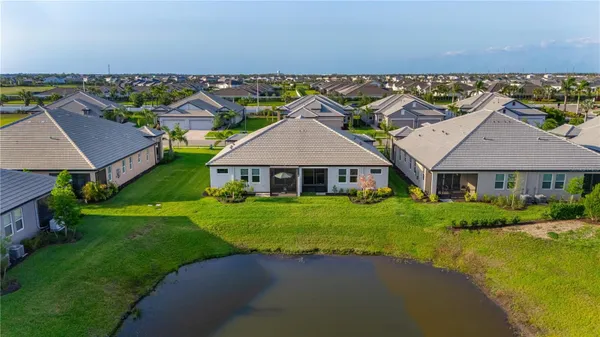 Property Slideshow image 3 of 57 | 17827 cherished loop, Lakewood Ranch, FL, 34211