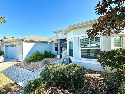 Property Slideshow image 2 of 21 | 15425 sw 14th avenue rd, Ocala, FL, 34473