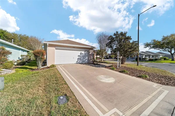 Property Slideshow image 2 of 57 | 9709 sw 90th st, Ocala, FL, 34481