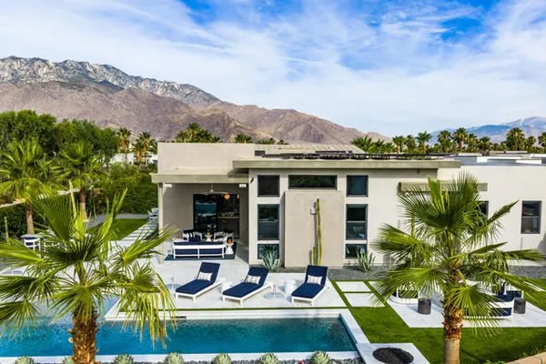Property Slideshow image 2 of 63 | 4512 alcala way, Palm Springs, CA, 92262