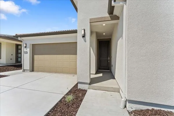 Property Slideshow image 3 of 26 | 3167 woody way, Hollister, CA, 95023