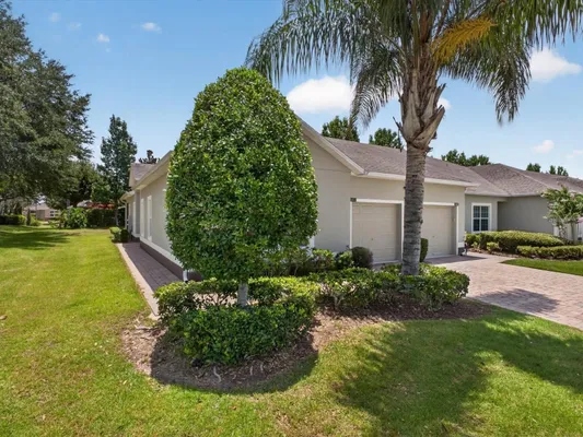 Property Slideshow image 3 of 48 | 3601 solana cir a, Clermont, FL, 34711