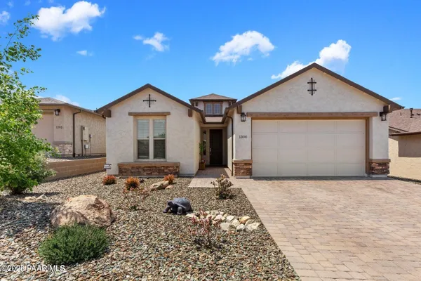 Property Slideshow image 2 of 65 | 1300 n low valley ln, Prescott Valley, AZ, 86314