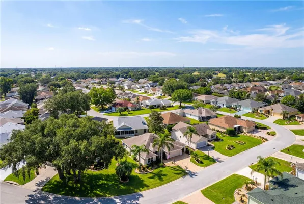 Property Slideshow image 3 of 20 | 16905 se 93rd cuthbert cir, The Villages, FL, 32162