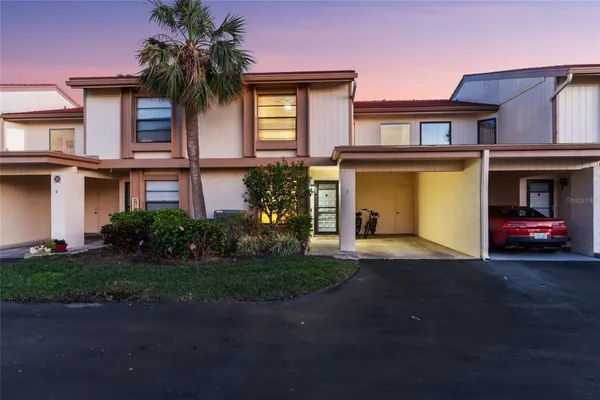 Property Slideshow image 3 of 52 | 6140 sun blvd unit 7, St Petersburg, FL, 33715