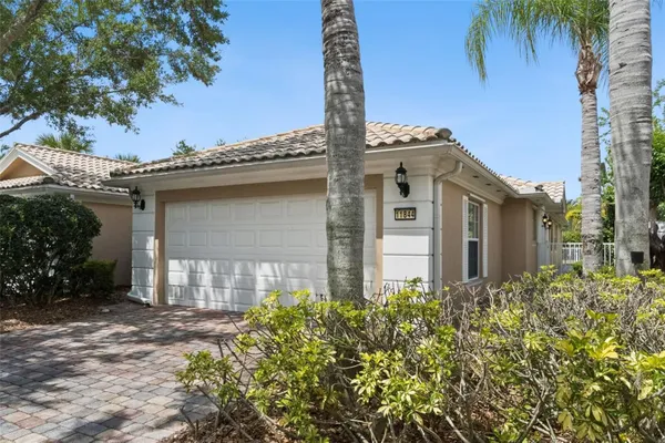Property Slideshow image 3 of 76 | 11844 astilbe dr, Orlando, FL, 32827
