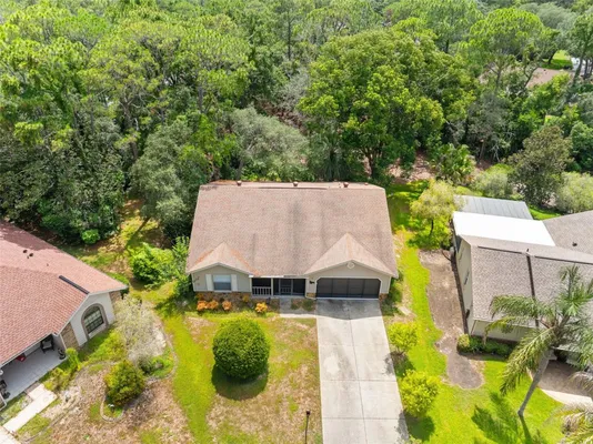 Property Slideshow image 2 of 58 | 2629 imperial pine dr, Spring Hill, FL, 34606