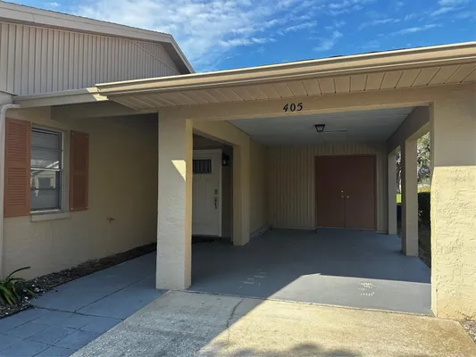 Property Slideshow image 2 of 12 | 405 gladstone pl, Sun City Center, FL, 33573