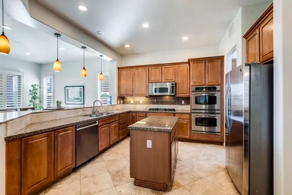 Property Slideshow image 2 of 43 | 81135 avenida pamplona, Indio, CA, 92203