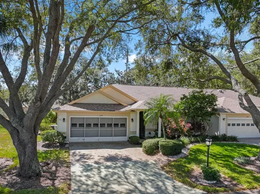 Property Slideshow image 2 of 54 | 1209 litchfield dr # 42, Sun City Center, FL, 33573