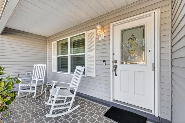 Property Slideshow image 2 of 42 | 938 joanna ln, The Villages, FL, 32162