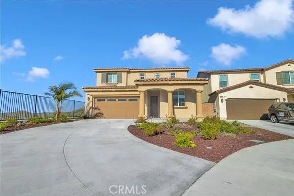 Property Slideshow image 2 of 44 | 23798 solaris ct, Corona, CA, 92883