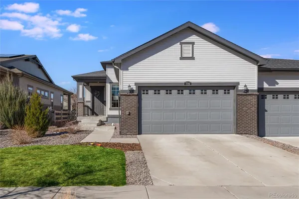 Property Slideshow image 2 of 41 | 7781 plateau creek ln, Littleton, CO, 80125