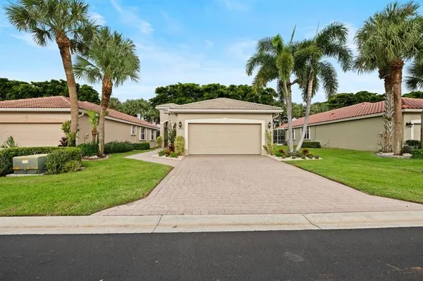 Property Slideshow image 2 of 35 | 6710 via roma, Delray Beach, FL, 33446