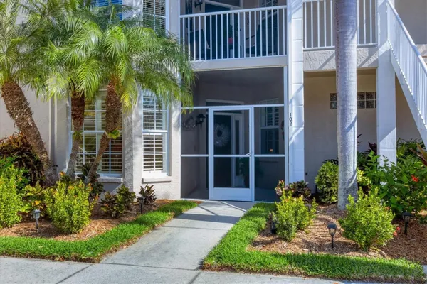 Property Slideshow image 3 of 69 | 107 woodbridge dr 102, Venice, FL, 34293