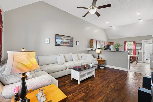 Property Slideshow image 2 of 65 | 320 providence dr, Lebanon, TN, 37087