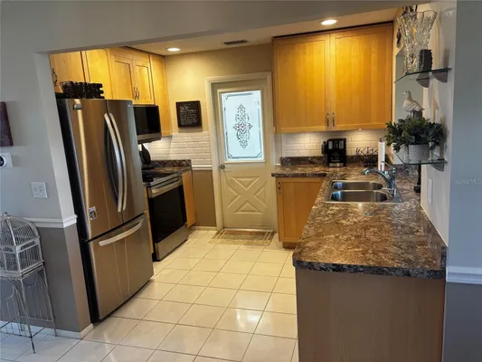 Property Slideshow image 3 of 19 | 4172 100th ave, Pinellas Park, FL, 33782
