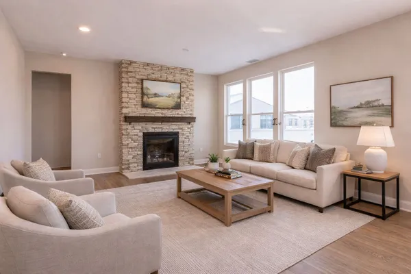 Property Slideshow image 3 of 24 | 3262 oak creek ln, Aurora, IL, 60503