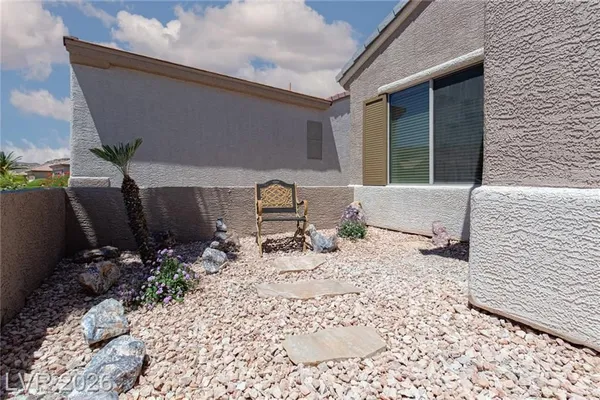 Property Slideshow image 2 of 29 | 1814 tiger creek ave, Henderson, NV, 89012