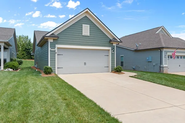 Property Slideshow image 2 of 30 | 1763 humphreys gln, Spring Hill, TN, 37174