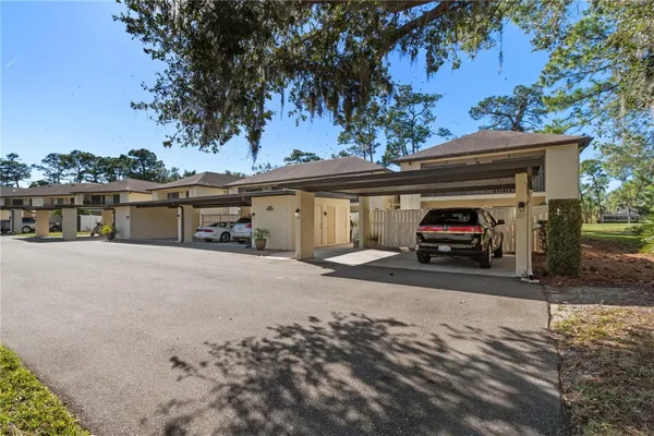 Property Slideshow image 3 of 66 | 6110 country club way 204, Sarasota, FL, 34243