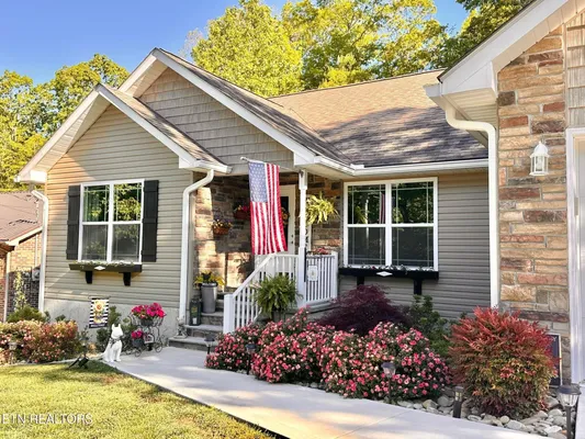 Property Slideshow image 3 of 30 | 311 lakeview dr, Crossville, TN, 38558