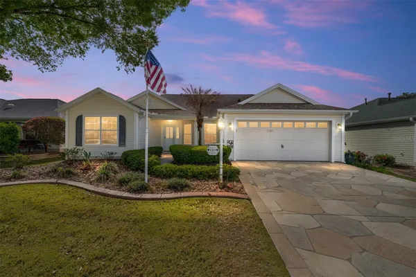 Property Slideshow image 2 of 37 | 1253 greenville way, The Villages, FL, 32162