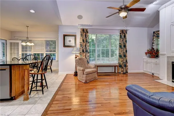 Property Slideshow image 3 of 47 | 108 aberdeen, Williamsburg, VA, 23188