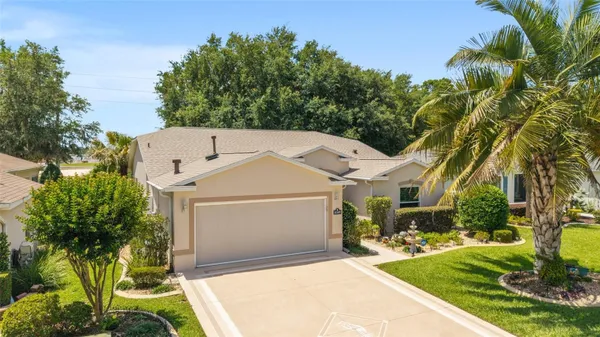 Property Slideshow image 3 of 49 | 16369 sw 14th avenue rd, Ocala, FL, 34473