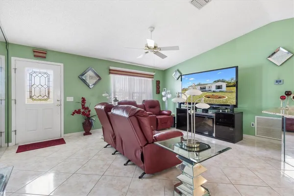 Property Slideshow image 3 of 35 | 1611 alhambra way, The Villages, FL, 32162