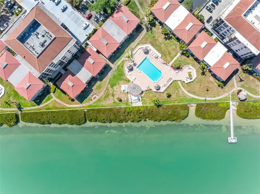 Property Slideshow image 2 of 58 | 6269 palma del mar blvd 216, St Petersburg, FL, 33715