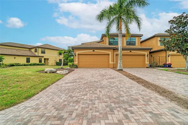 Property Slideshow image 3 of 67 | 6904 grand estuary trl 101, Bradenton, FL, 34212