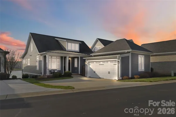 Property Slideshow image 2 of 48 | 130 sisters cove ct, Mooresville, NC, 28117