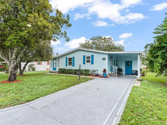 Property Slideshow image 2 of 37 | 1809 daffodil ln, The Villages, FL, 32159