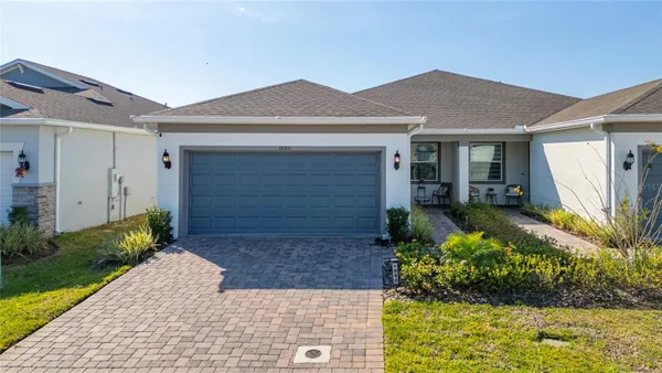 Property Slideshow image 2 of 43 | 1880 spring shower cir, Kissimmee, FL, 34744