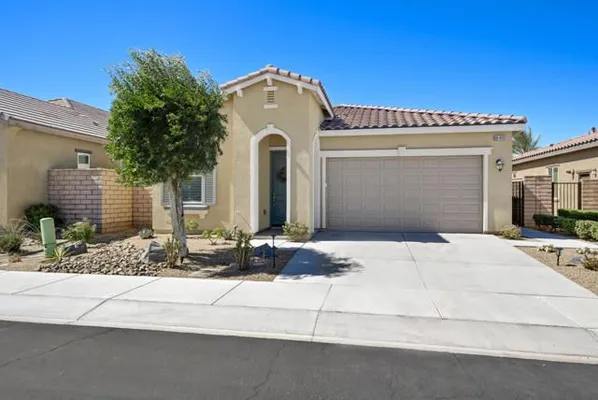 Property Slideshow image 2 of 38 | 85613 treviso dr, Indio, CA, 92203