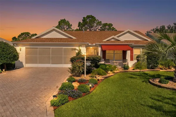 Property Slideshow image 2 of 54 | 16846 se 80th bellavista cir, The Villages, FL, 32162