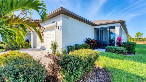 Property Slideshow image 2 of 60 | 8309 ocean tides cv, Parrish, FL, 34219