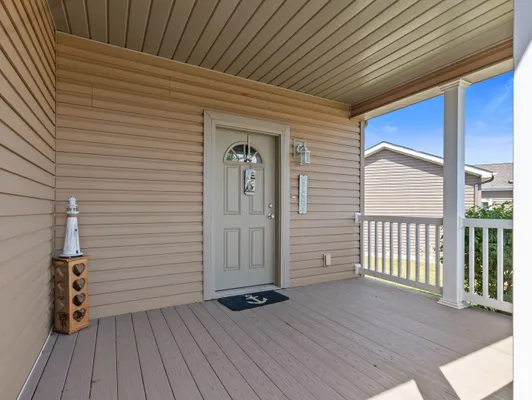 Property Slideshow image 3 of 25 | 1532 meadow view ln, Grayslake, IL, 60030