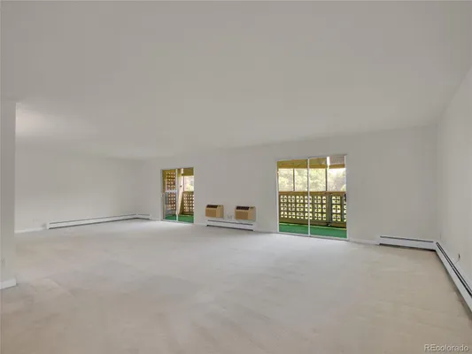 Property Slideshow image 3 of 40 | 3144 s wheeling way apt 206, Aurora, CO, 80014