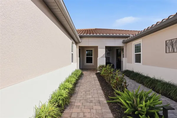 Property Slideshow image 3 of 53 | 11929 tapestry ln, Venice, FL, 34293