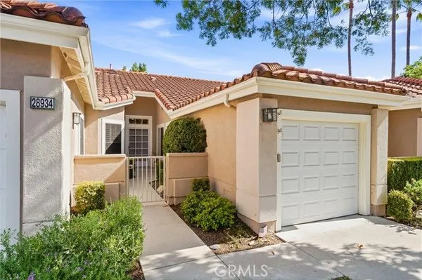 Property Slideshow image 3 of 59 | 28934 paseo picasso, Mission Viejo, CA, 92692