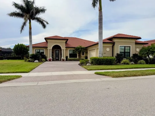 Property Slideshow image 3 of 94 | 10944 bullrush dr, Venice, FL, 34293