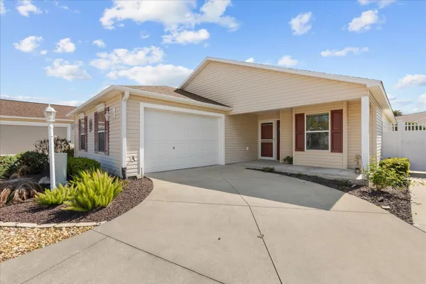 Property Slideshow image 2 of 33 | 2247 shanewood ct, The Villages, FL, 32162