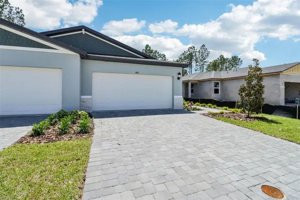 Property Slideshow image 2 of 30 | 180 parkhaven dr, Ormond Beach, FL, 32174