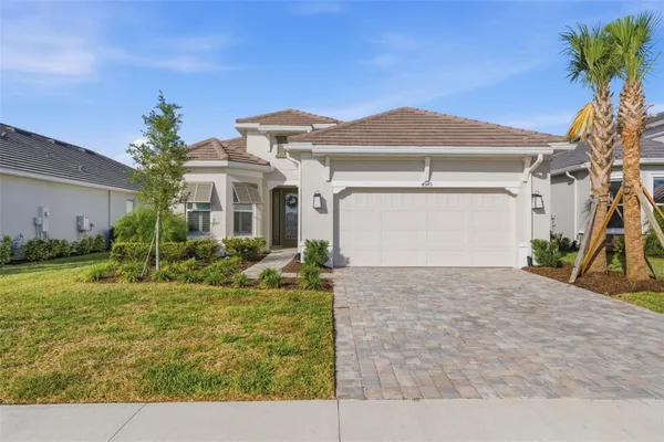 Property Slideshow image 2 of 35 | 4545 isonzo way, Wesley Chapel, FL, 33543